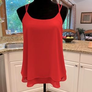 Norah red strappy layered tank top. (JJ175)